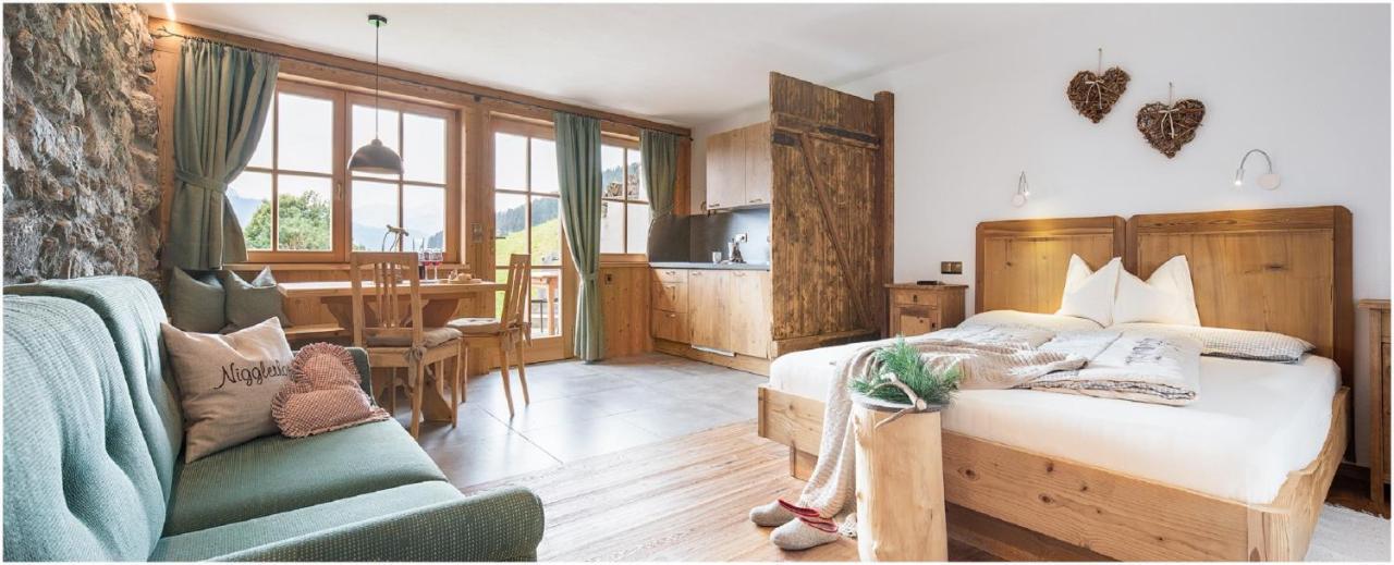 Nigglerhof Bed and Breakfast Dobbiaco Eksteriør billede